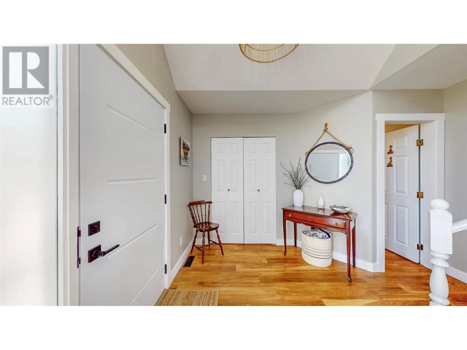 5896 FAIRVIEW Place