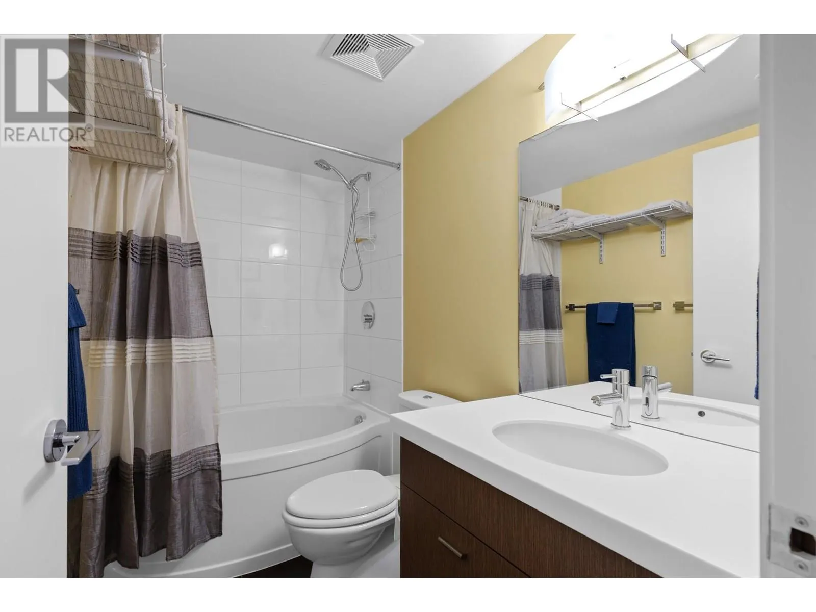 1550 Dickson Avenue Unit# 421