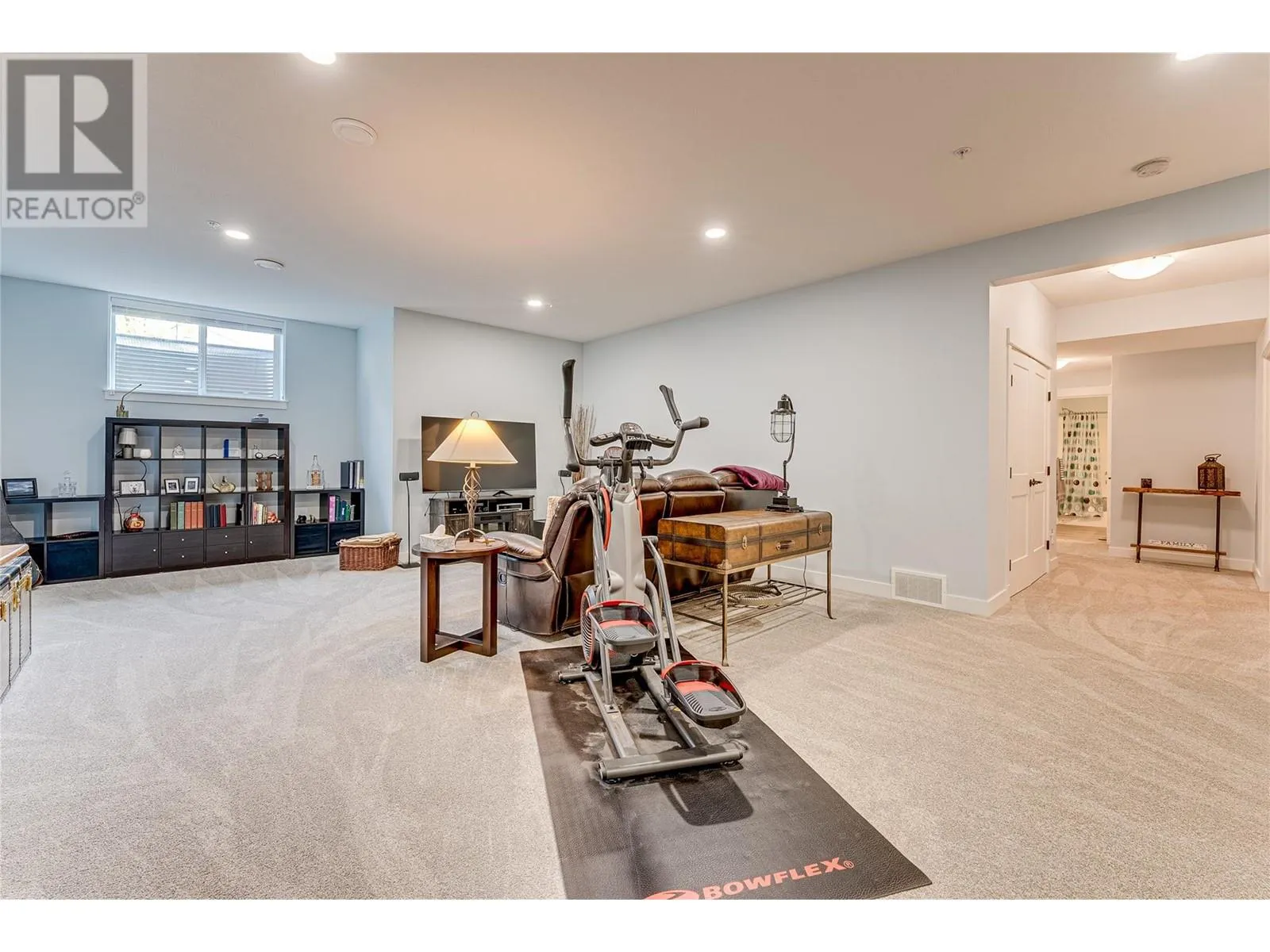 2444 York Avenue Unit# 8