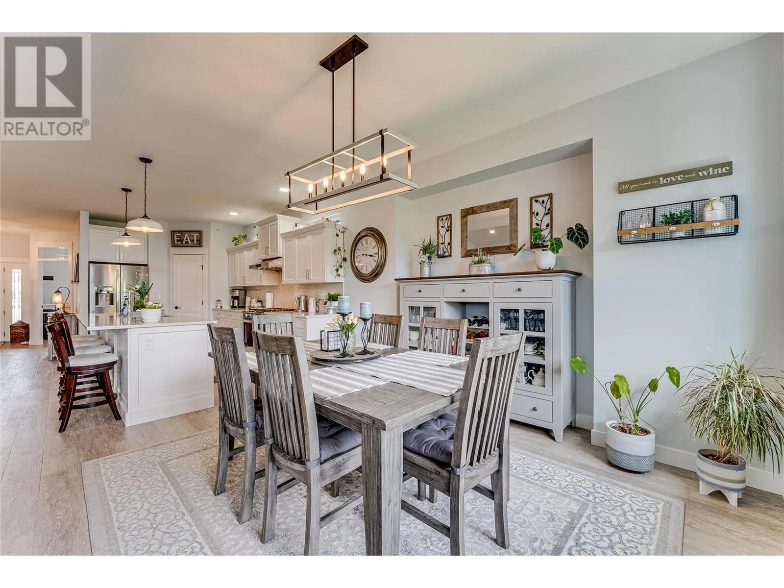 2444 York Avenue Unit# 8