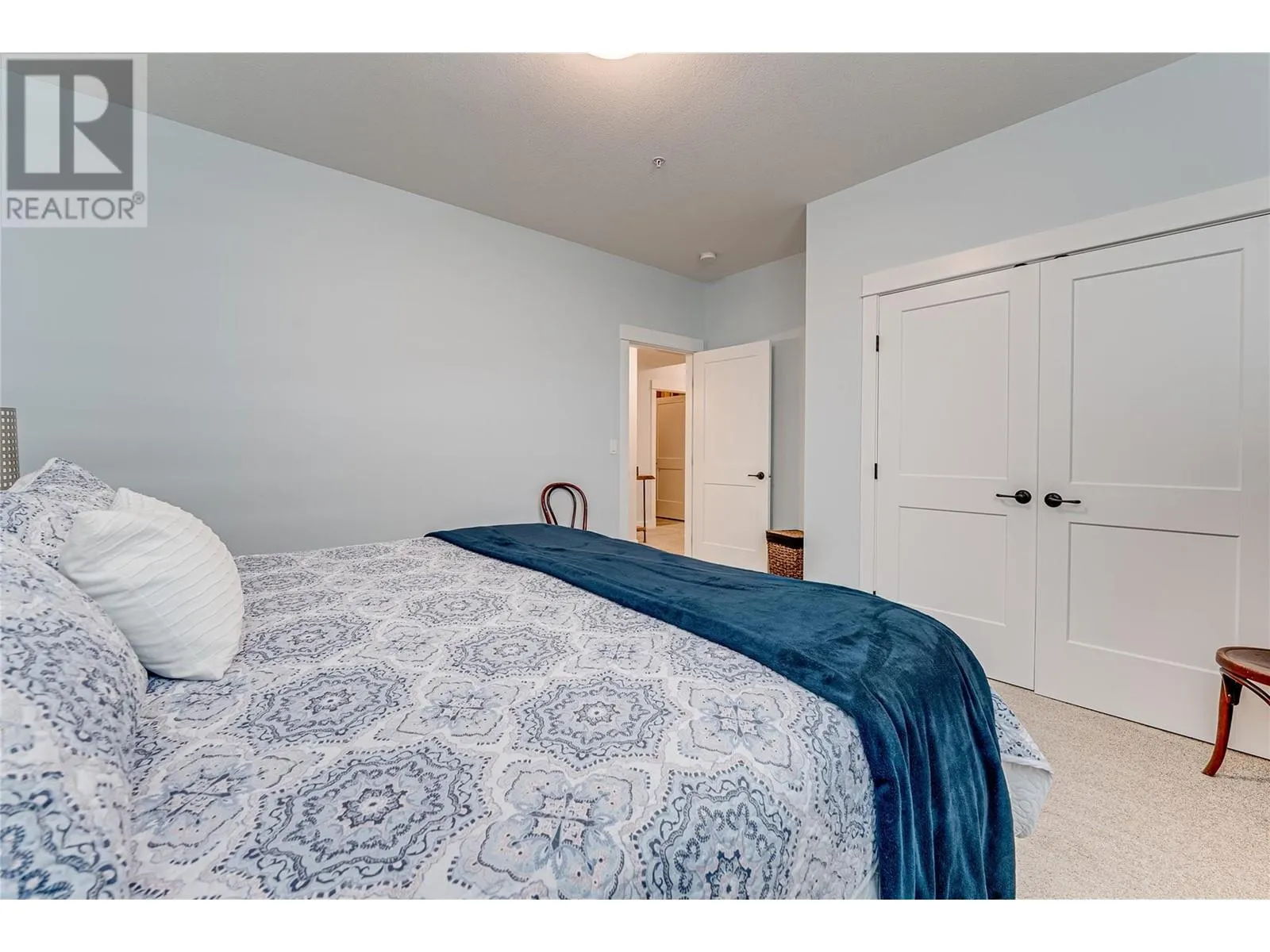 2444 York Avenue Unit# 8