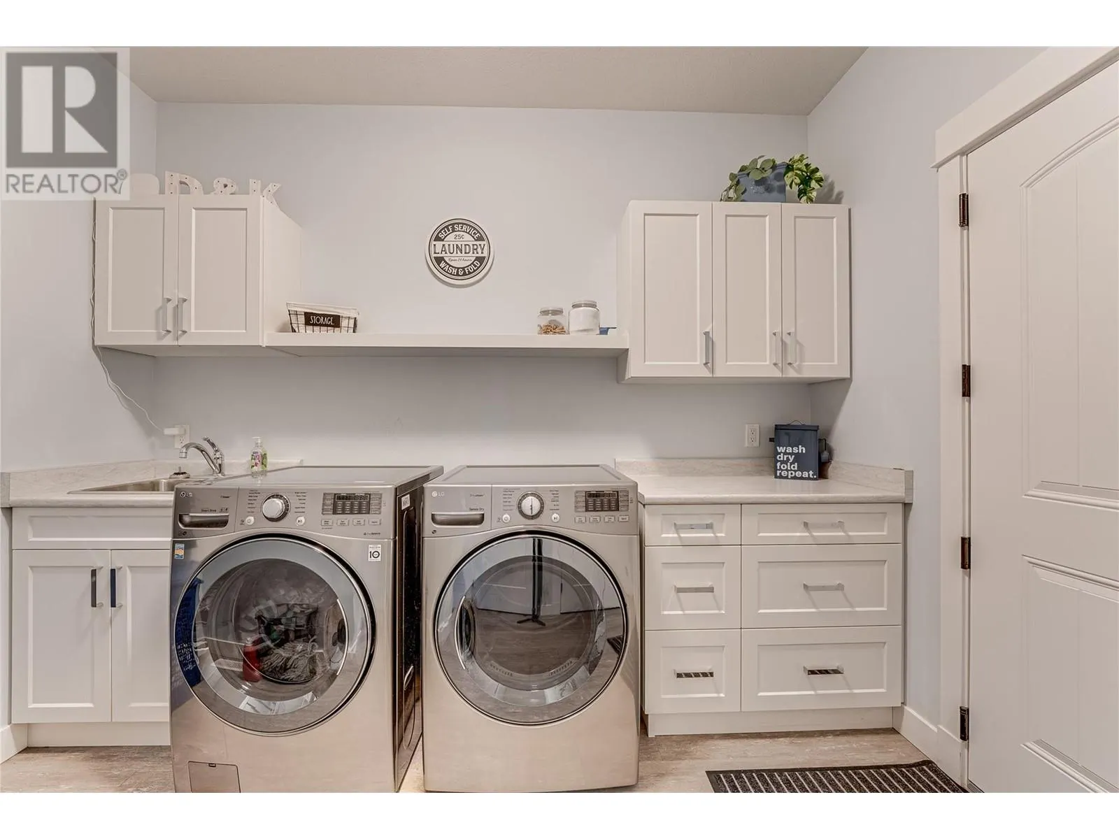 2444 York Avenue Unit# 8