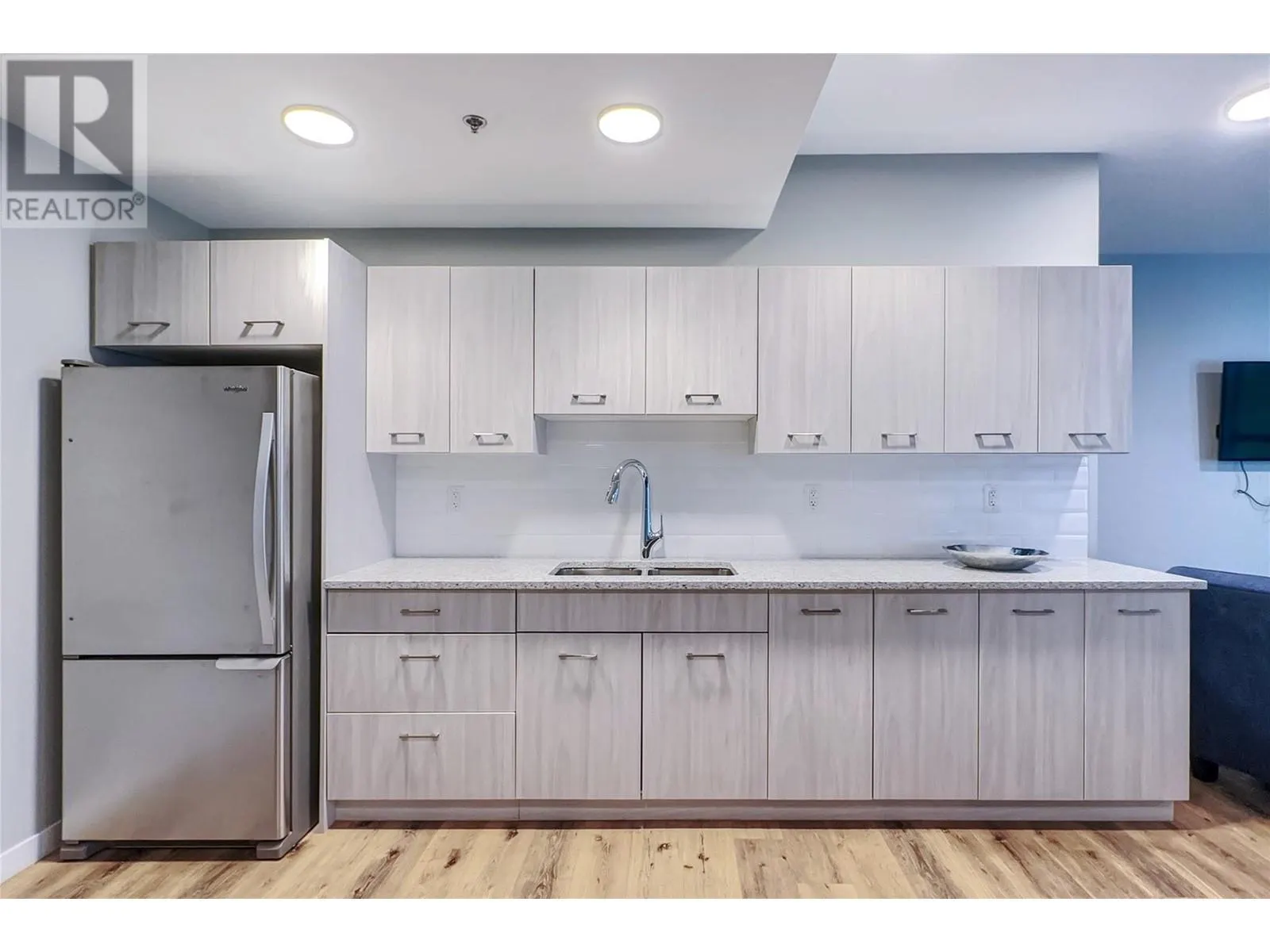 722 Valley Road Unit# 219