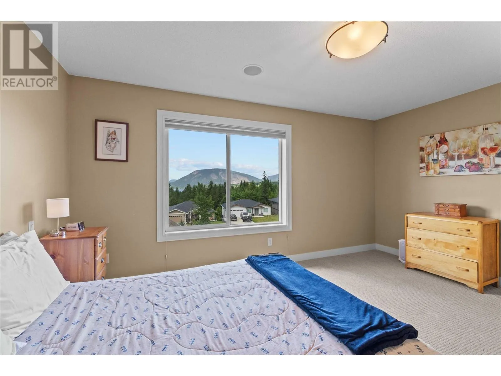 1431 Auto Road SE Unit# 4