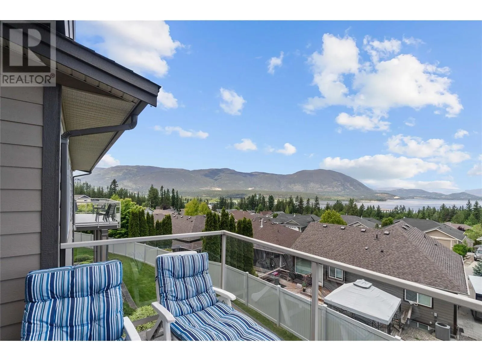 1431 Auto Road SE Unit# 4