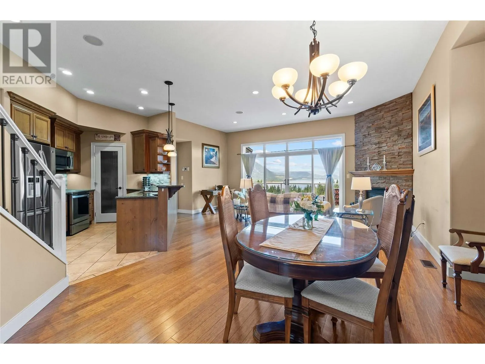 1431 Auto Road SE Unit# 4