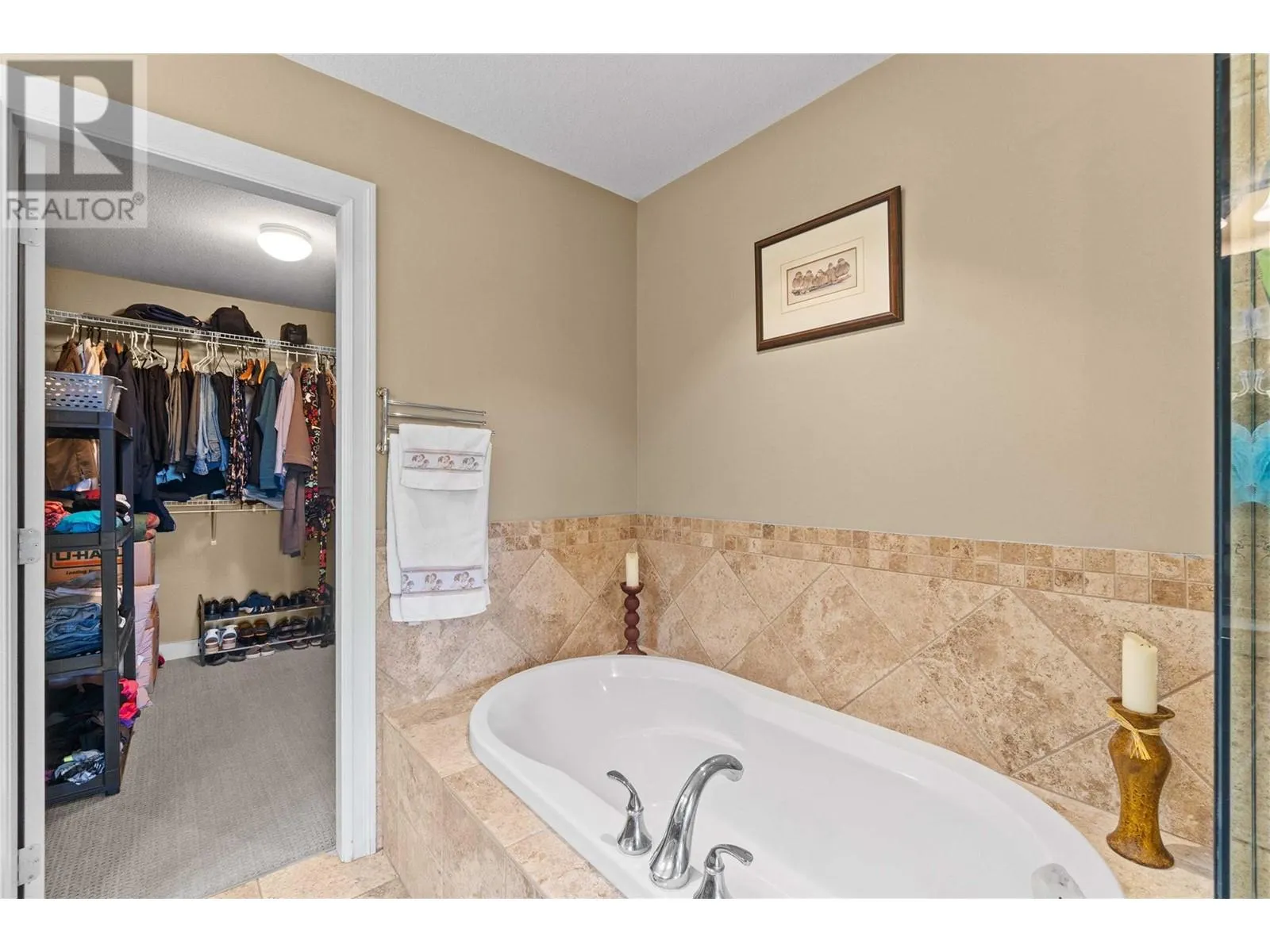 1431 Auto Road SE Unit# 4