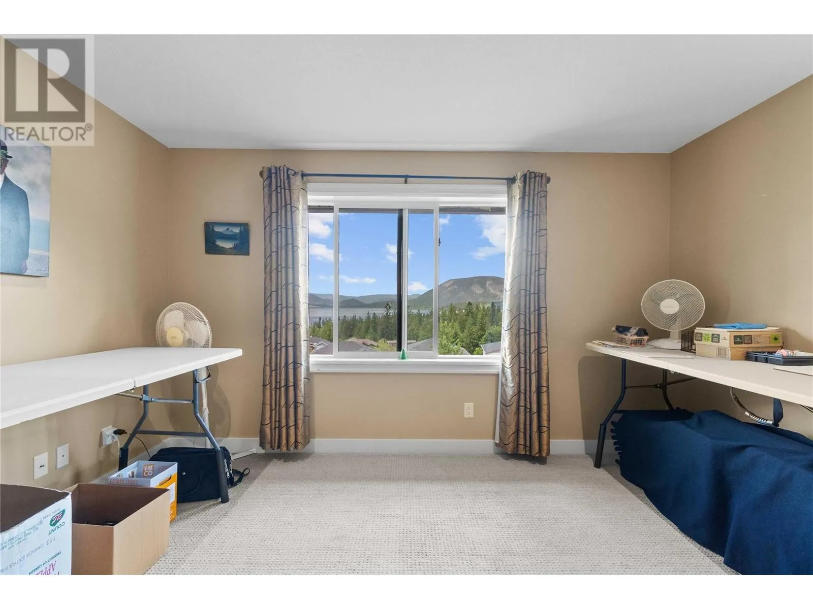 1431 Auto Road SE Unit# 4