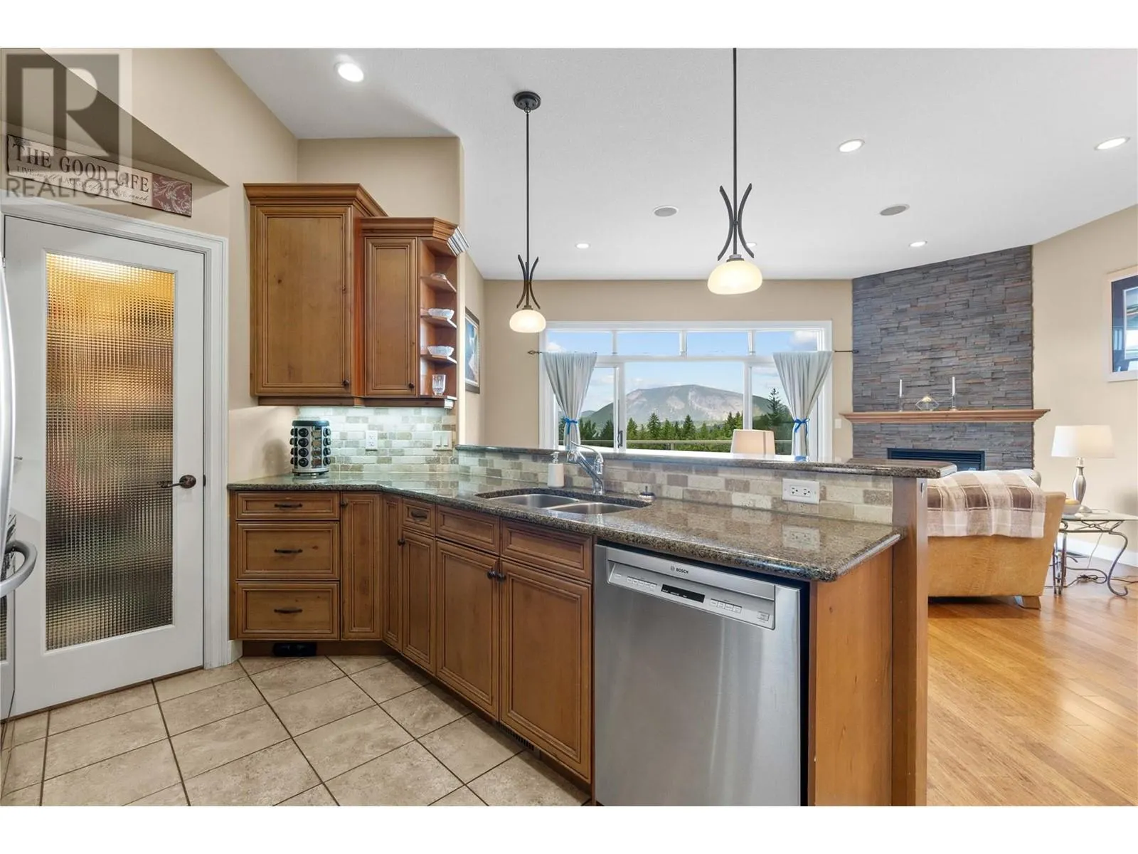 1431 Auto Road SE Unit# 4
