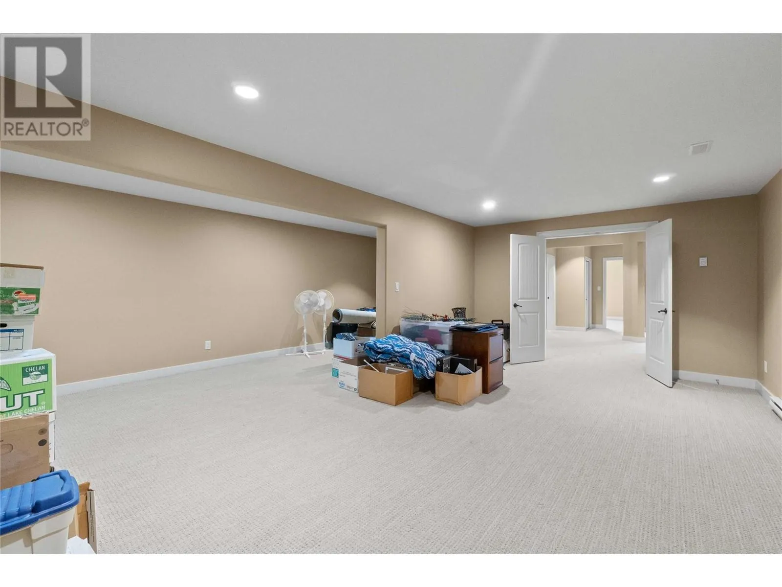 1431 Auto Road SE Unit# 4