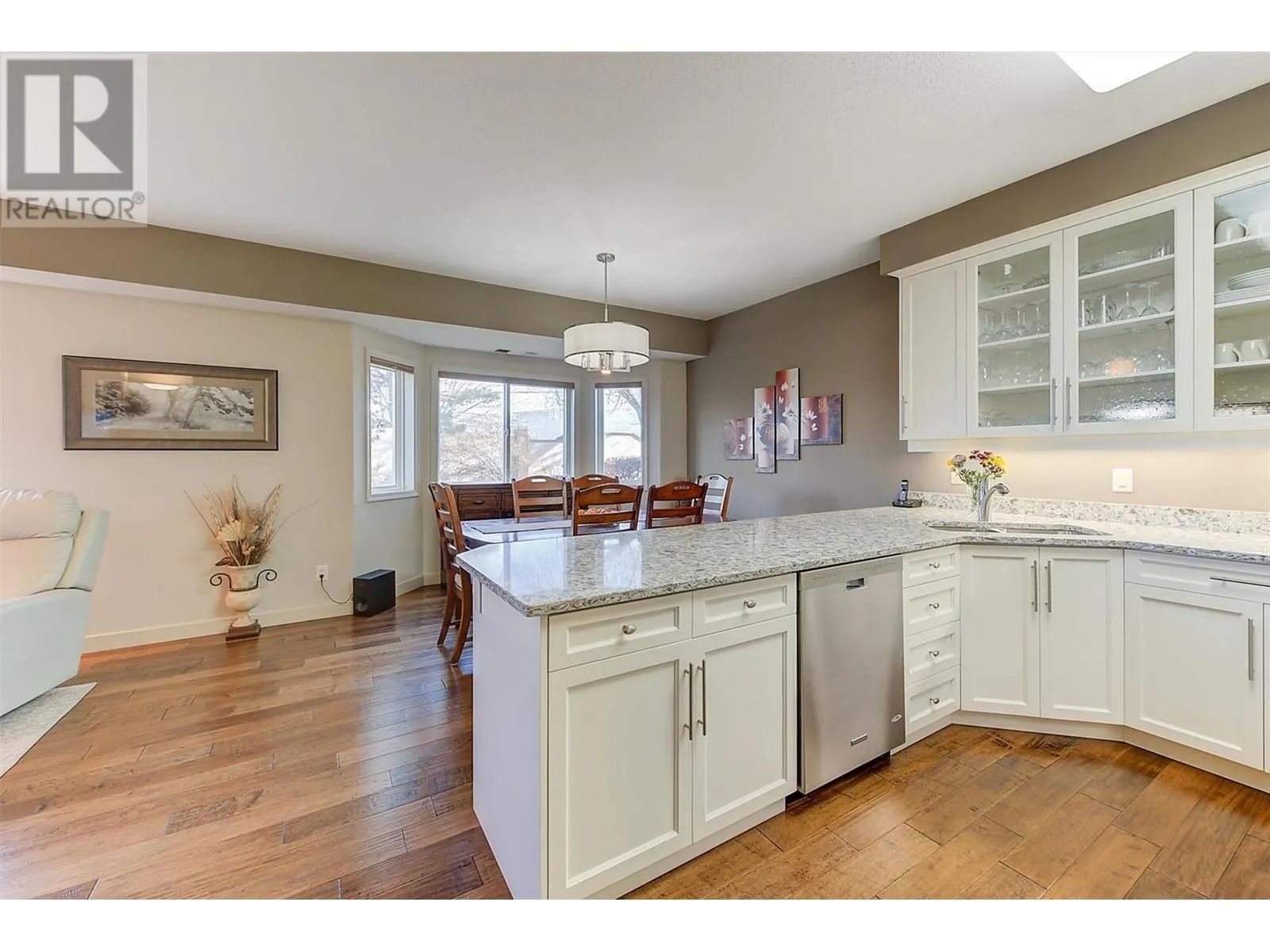 2300 Benvoulin Road Unit# 102