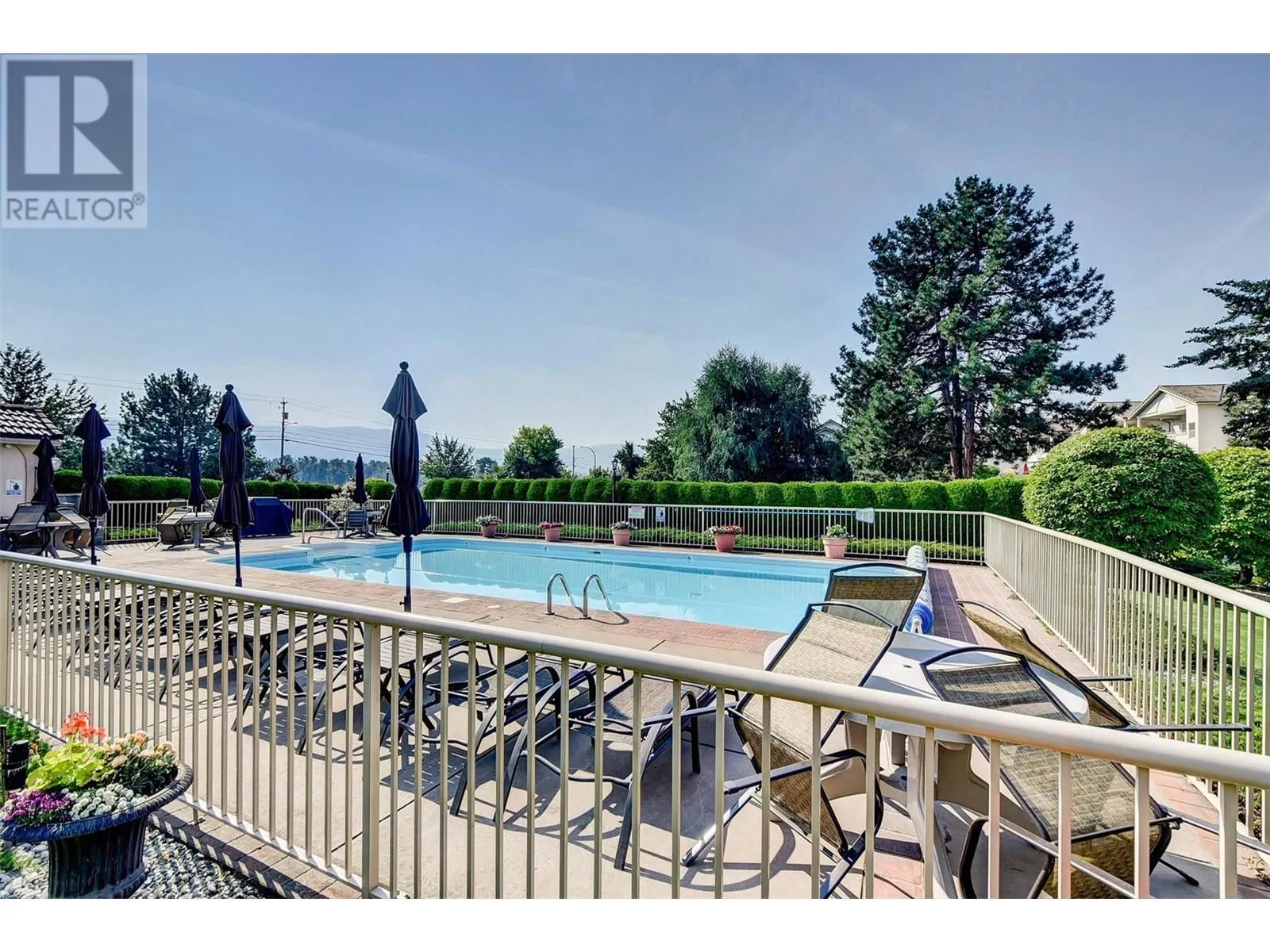 2300 Benvoulin Road Unit# 102