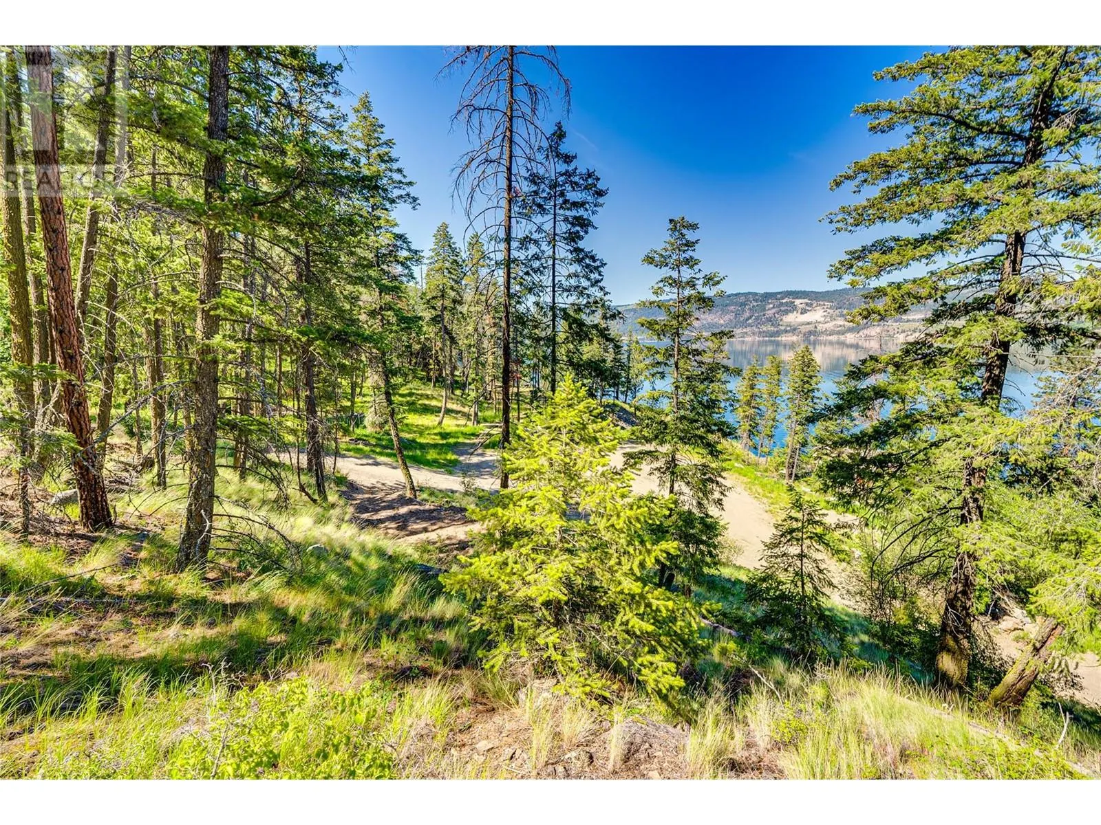 5649 Cosens Bay Road Unit# 28 Lot# 28