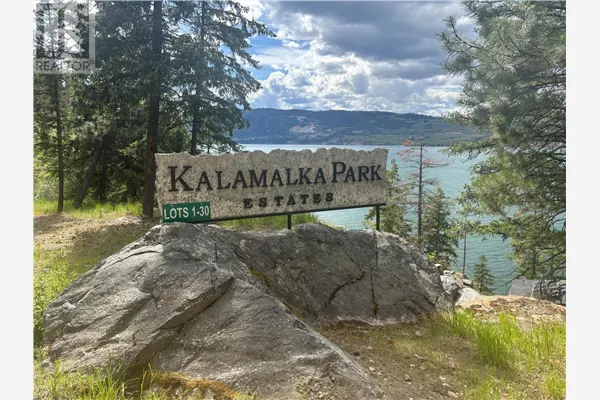 5649 Cosens Bay Road Unit# 28 Lot# 28