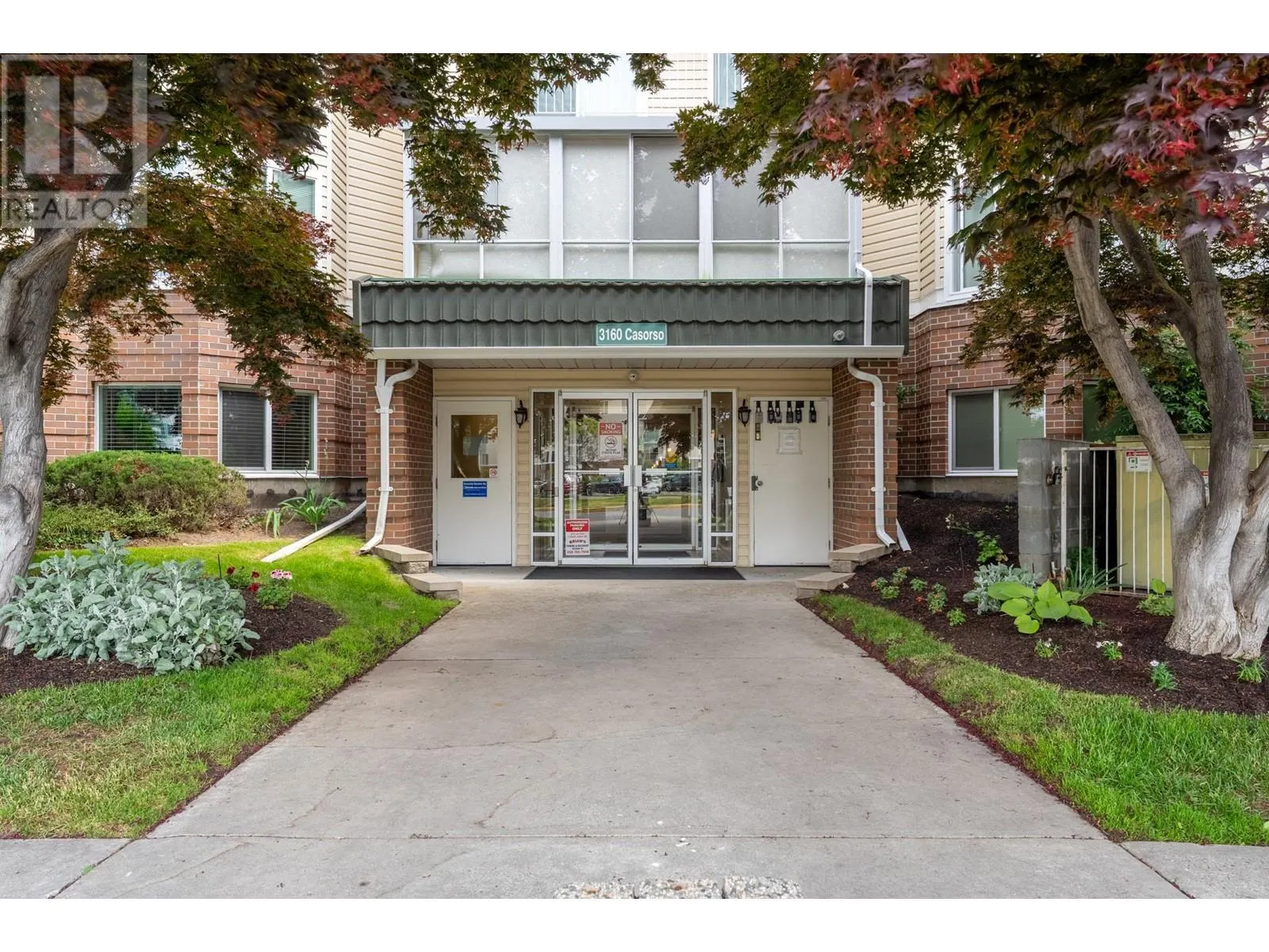 3160 Casorso Road Unit# 313