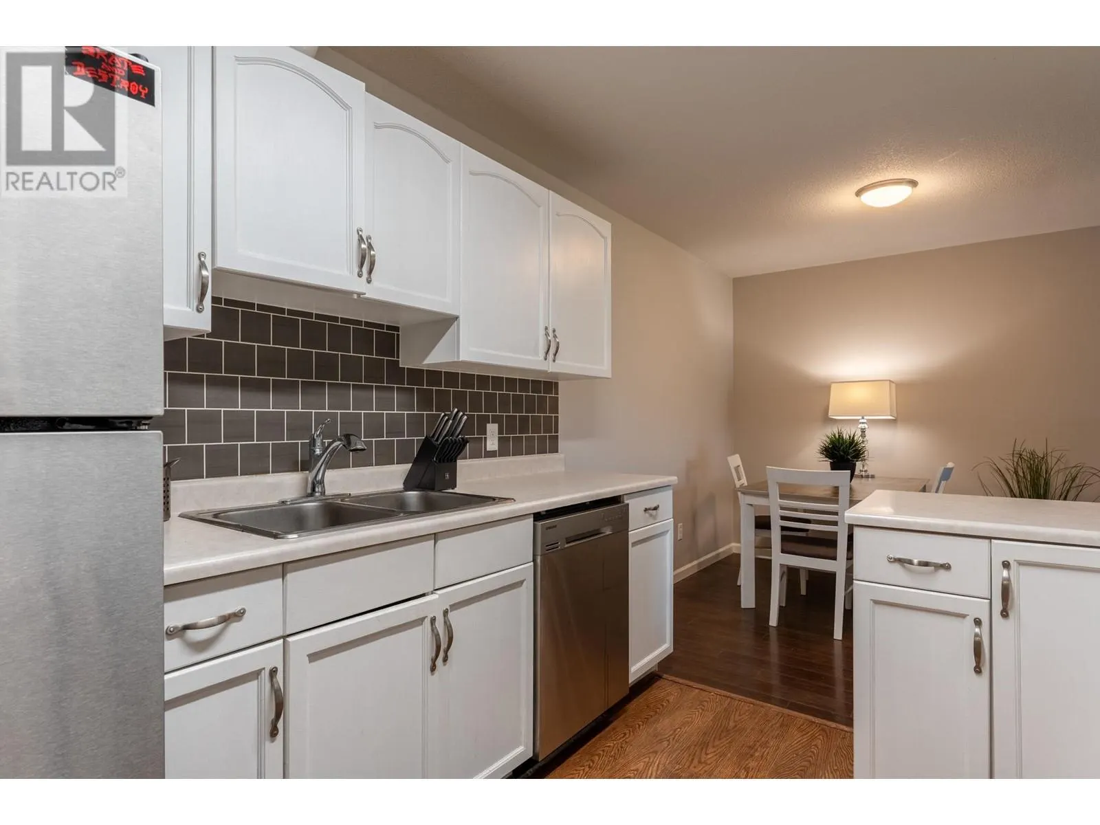 3160 Casorso Road Unit# 313
