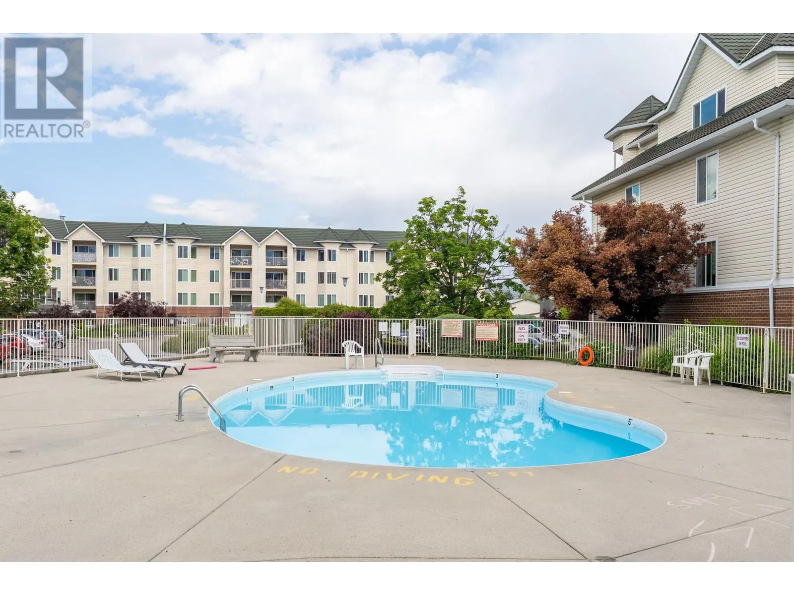 3160 Casorso Road Unit# 313