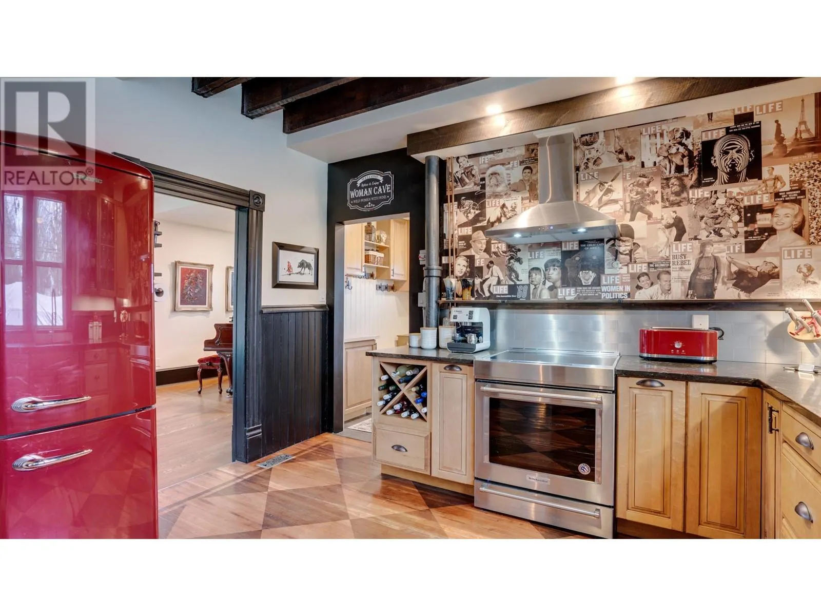 3102 Pleasant Valley Road