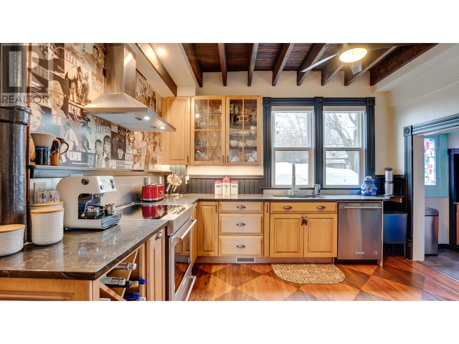3102 Pleasant Valley Road
