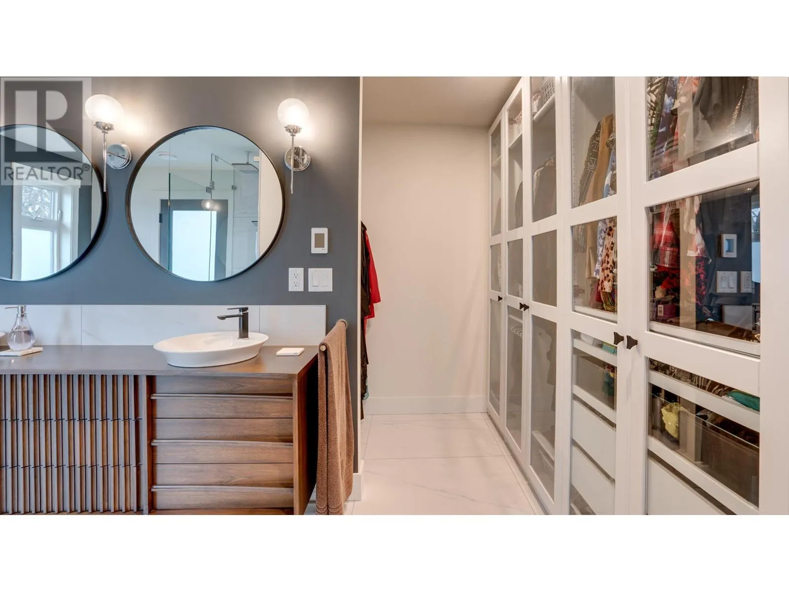 3102 Pleasant Valley Road