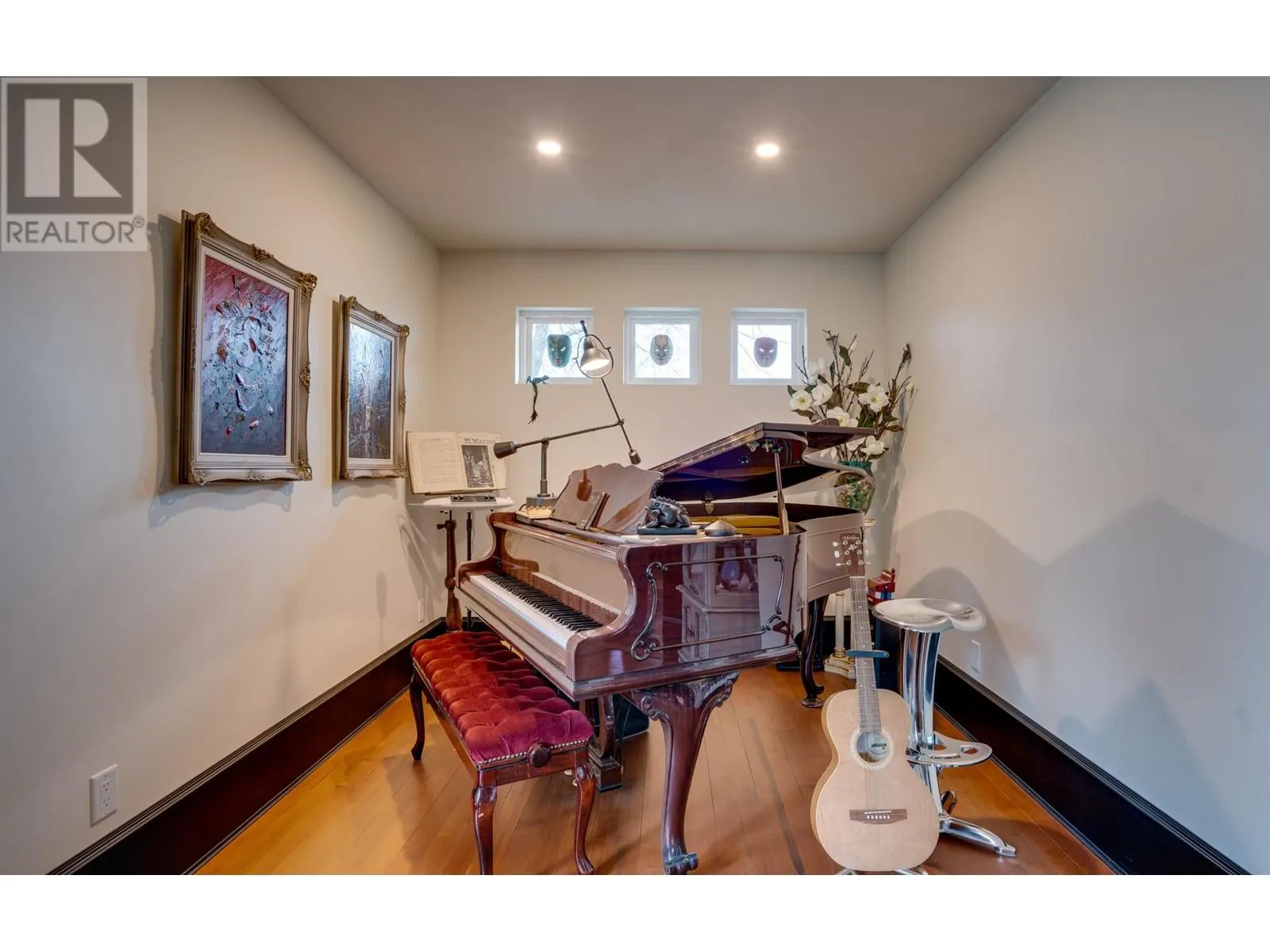 3102 Pleasant Valley Road