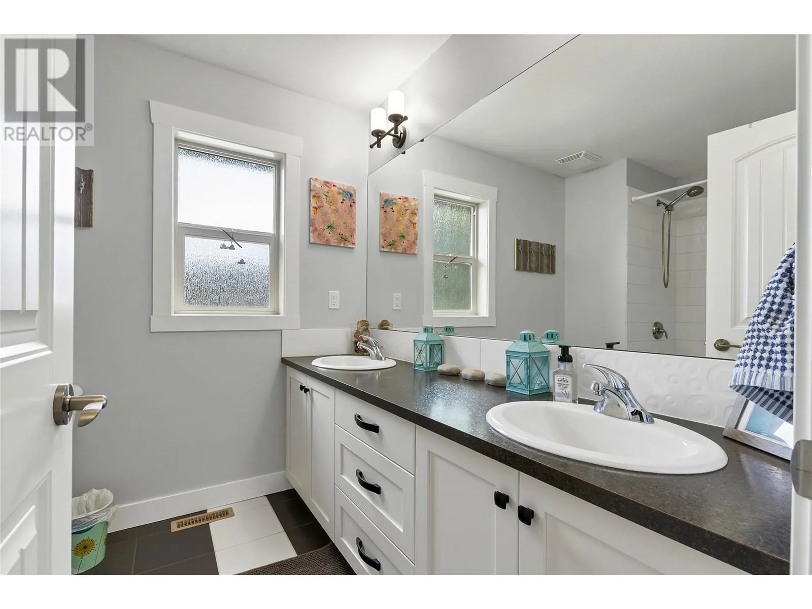 1040 Mt.Revelstoke Place Unit# 29