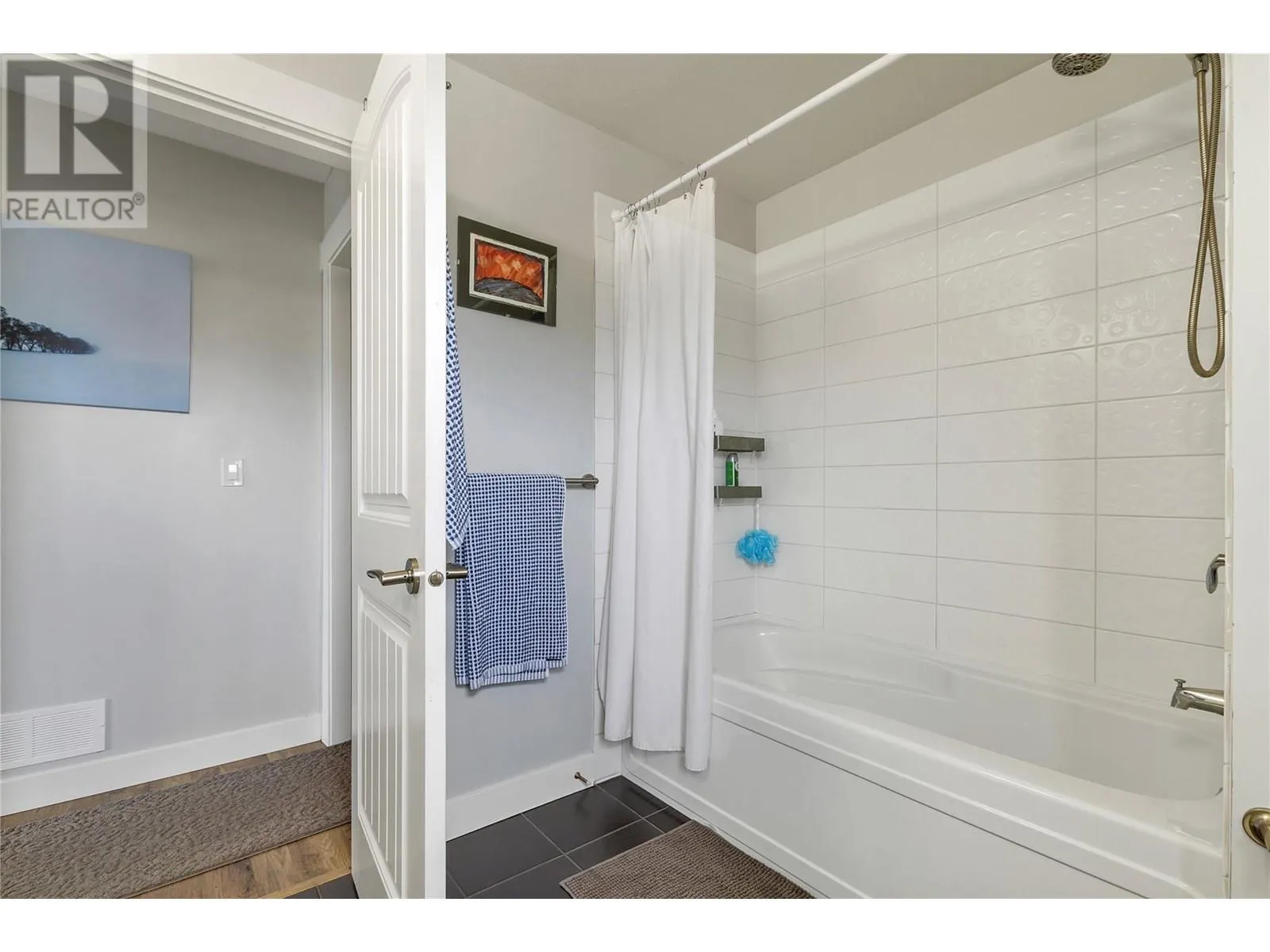 1040 Mt.Revelstoke Place Unit# 29