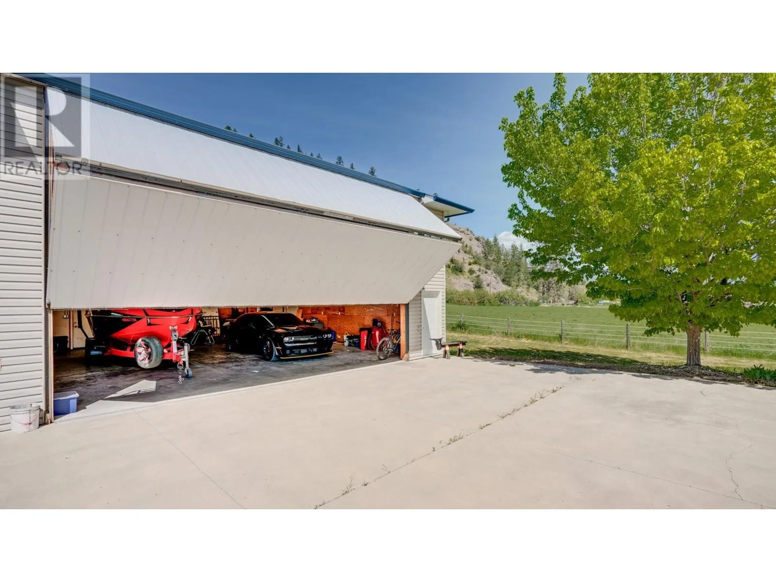 4767 Grandview Flats N Road