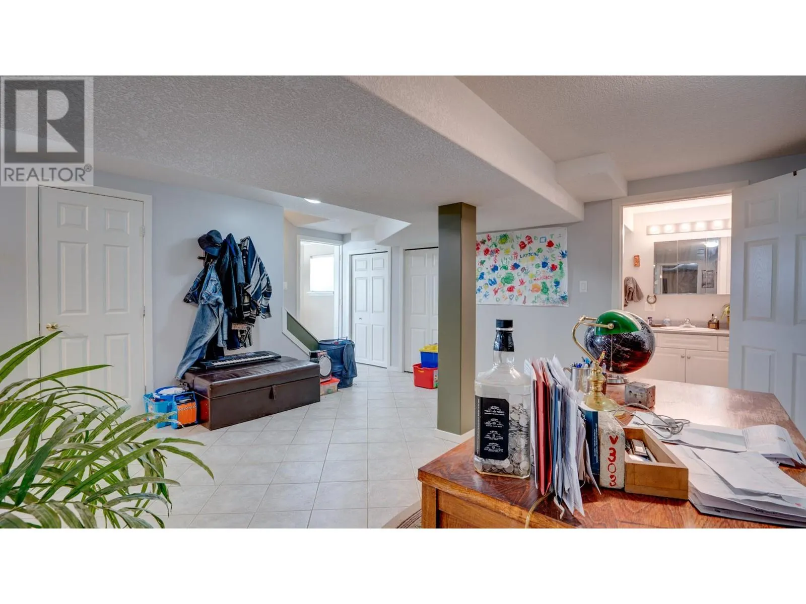 4767 Grandview Flats N Road
