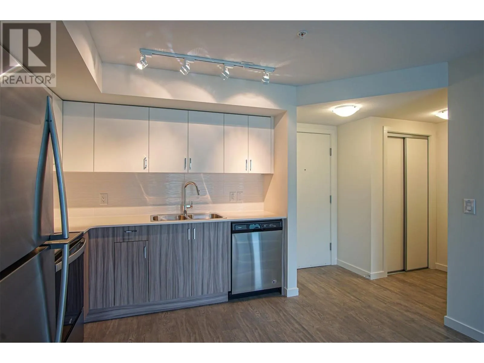 625 Academy Way Unit# 110