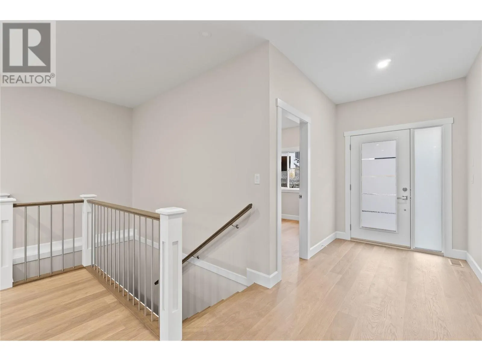 806 Cliff Avenue Unit# 104