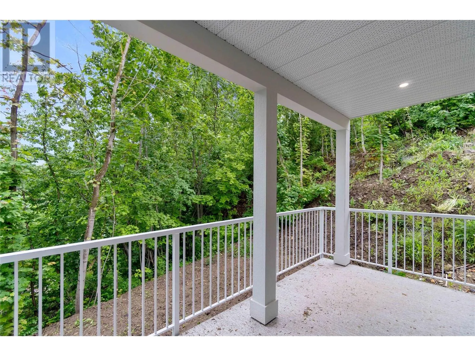 806 Cliff Avenue Unit# 104