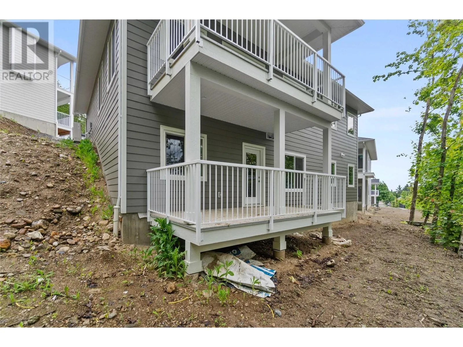 806 Cliff Avenue Unit# 104