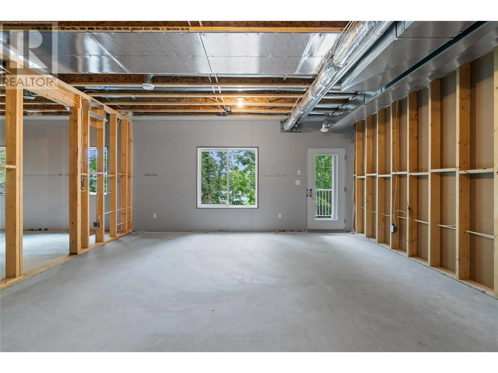 806 Cliff Avenue Unit# 104