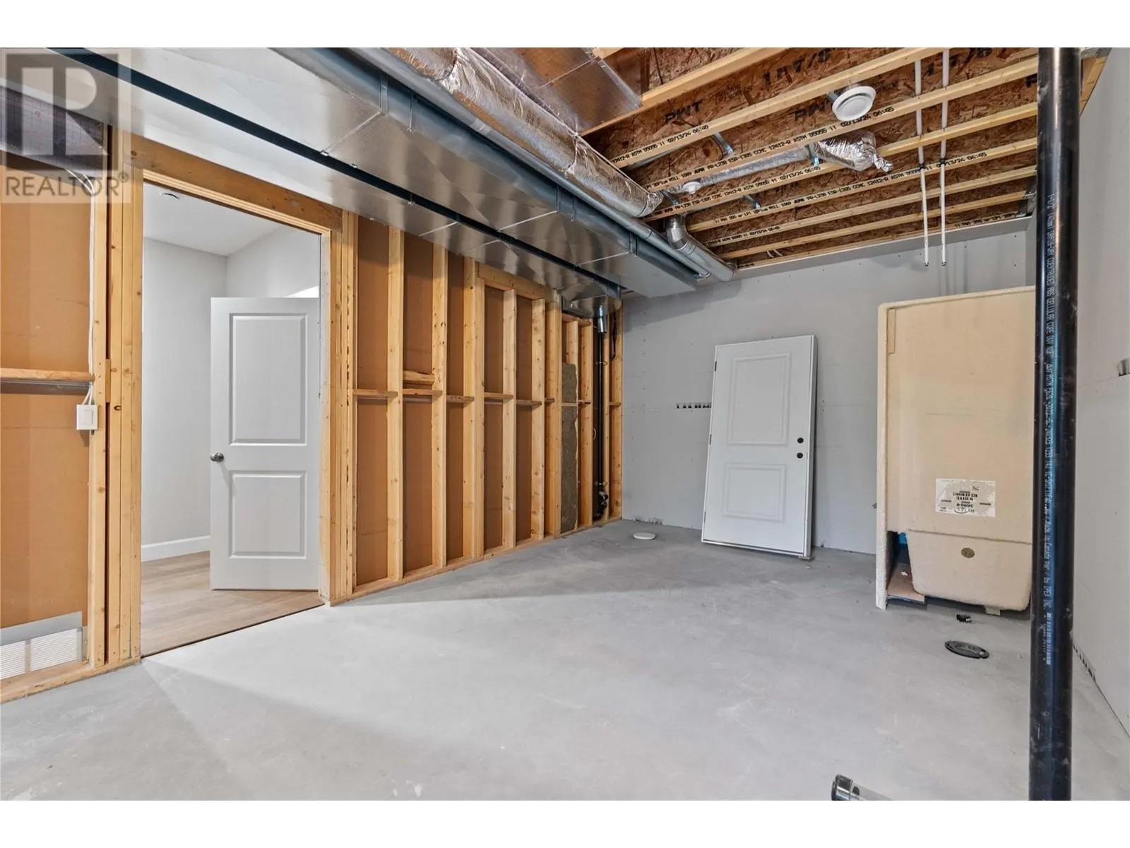 806 Cliff Avenue Unit# 104