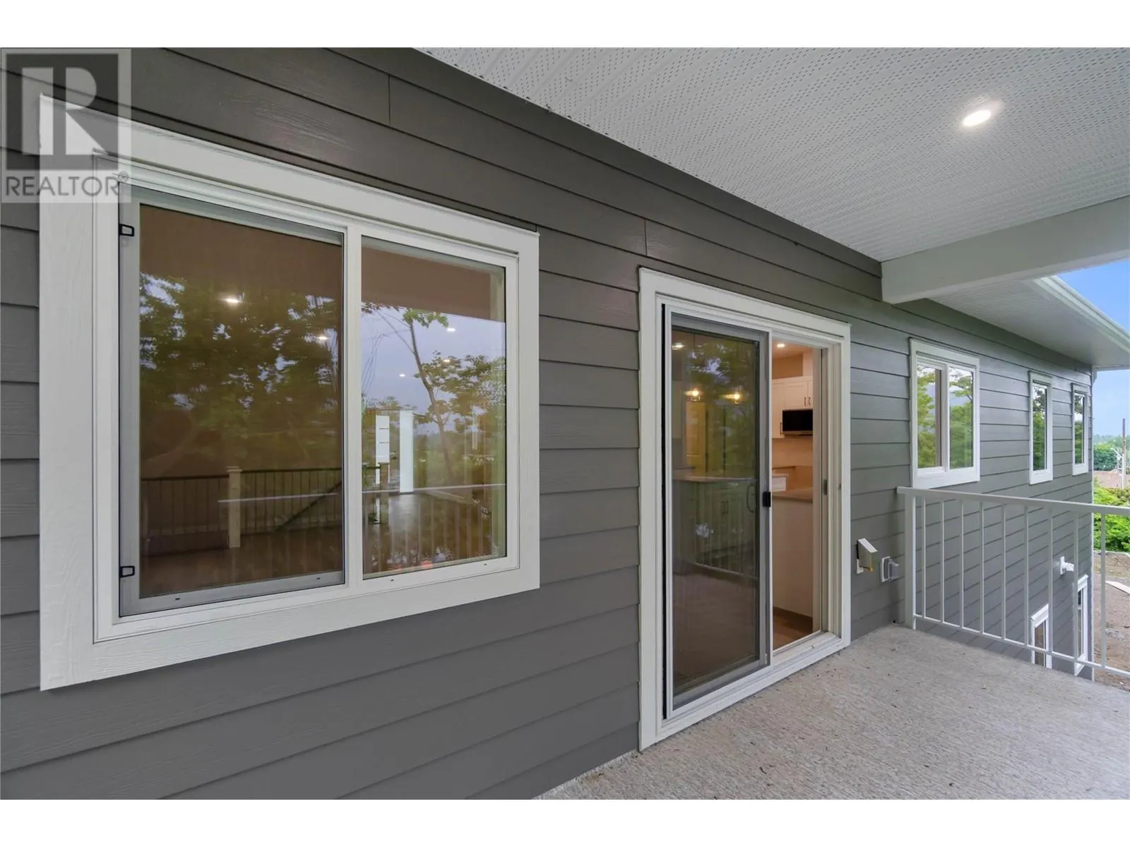 806 Cliff Avenue Unit# 104