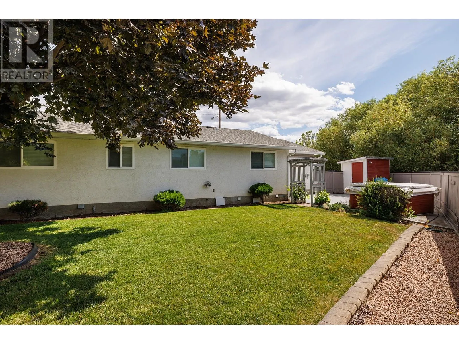 1089 Quesnel Road