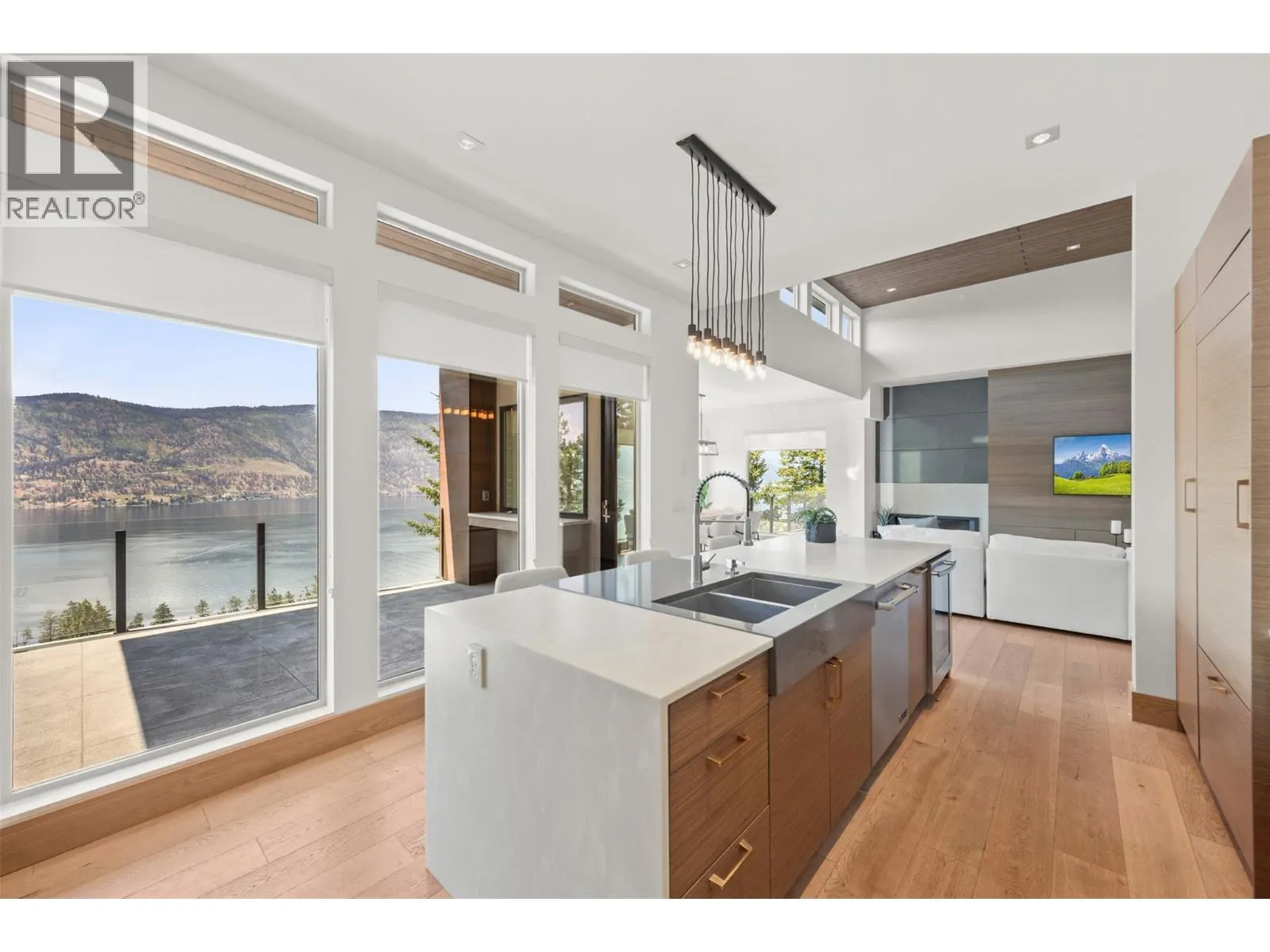 3322 Shayler Road