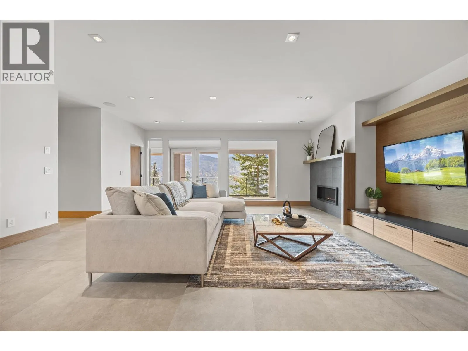 3322 Shayler Road