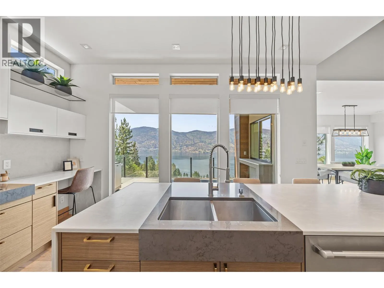 3322 Shayler Road