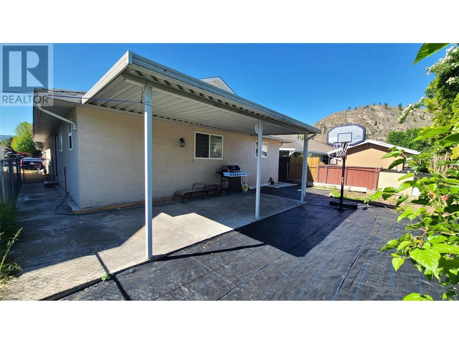260 WILLOWS Place