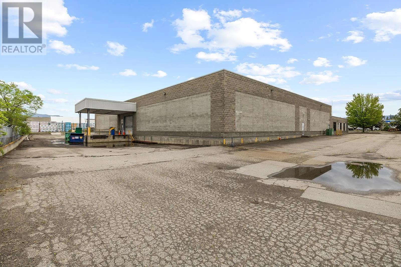 2605 Acland Road