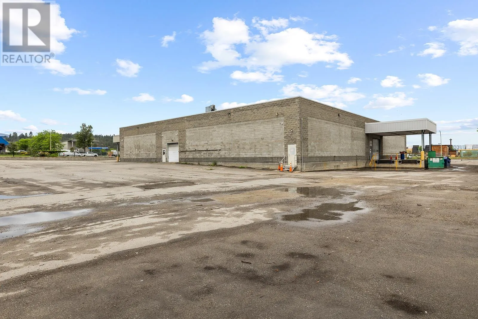 2605 Acland Road