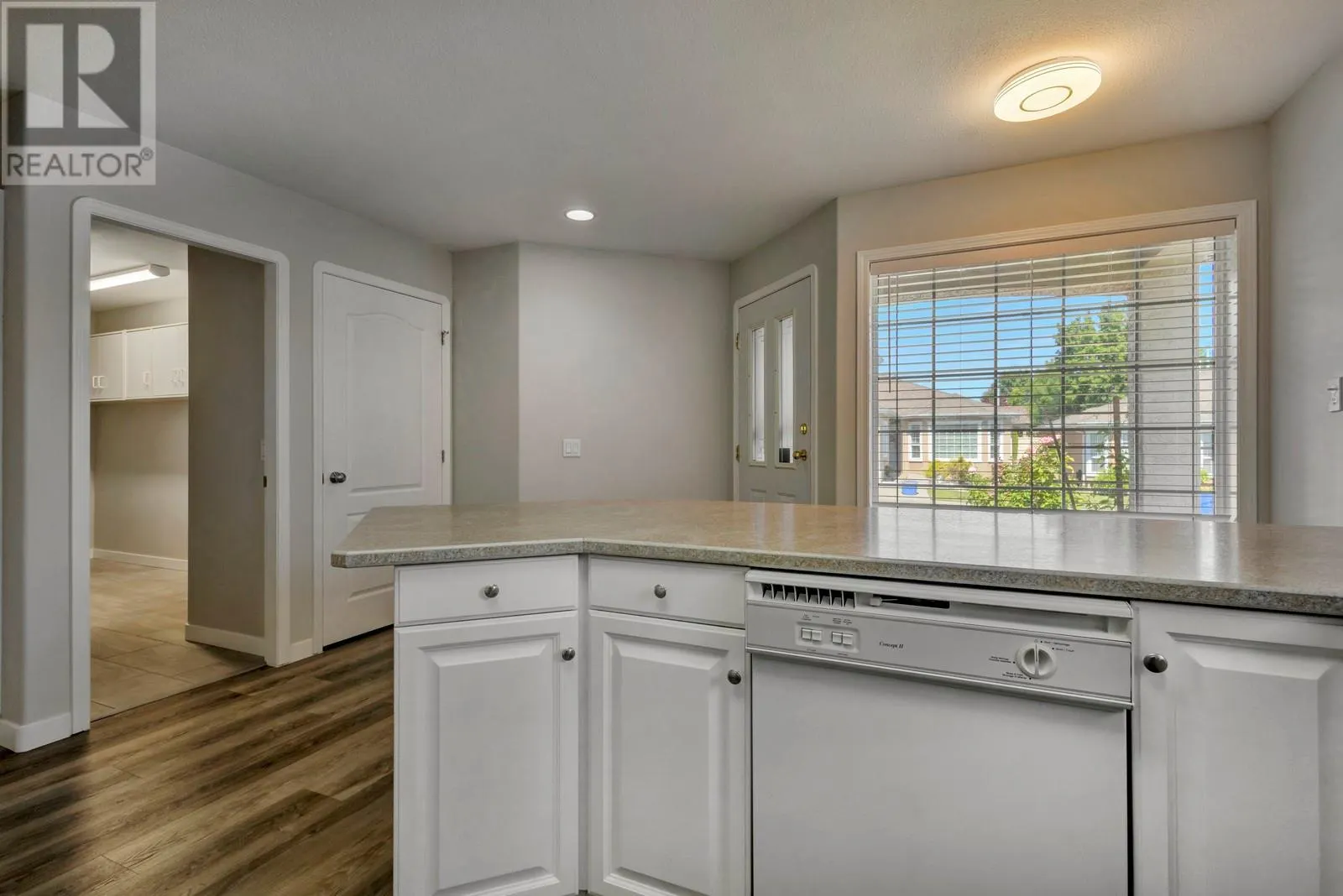 2250 Louie Drive Unit# 121