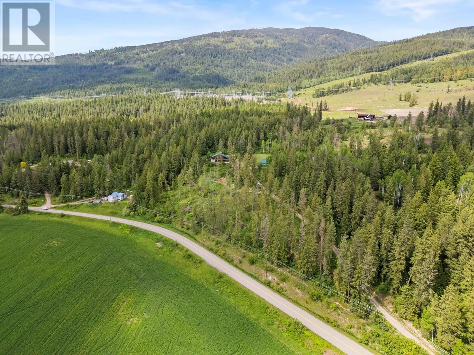 1099 Enderby Mabel Lake Road