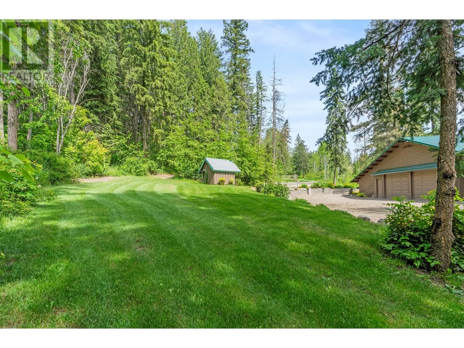 1099 Enderby Mabel Lake Road