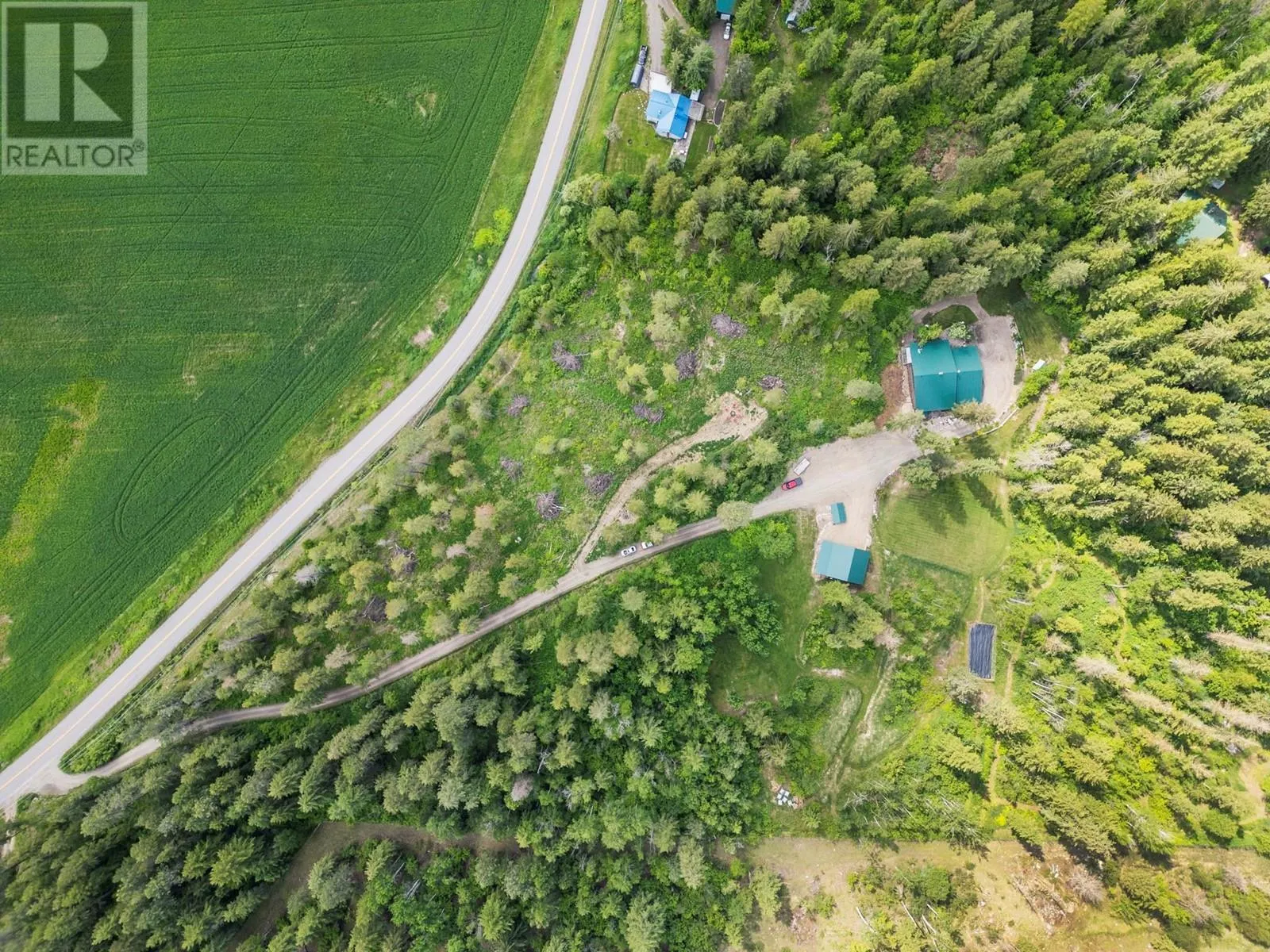 1099 Enderby Mabel Lake Road