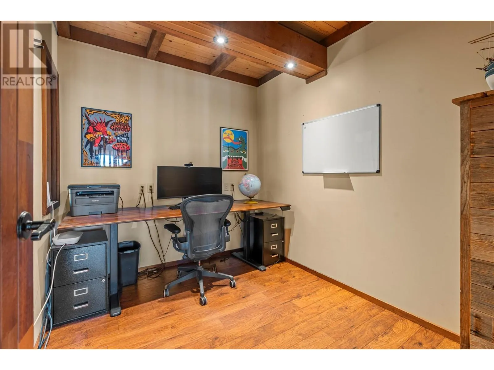 1099 Enderby Mabel Lake Road