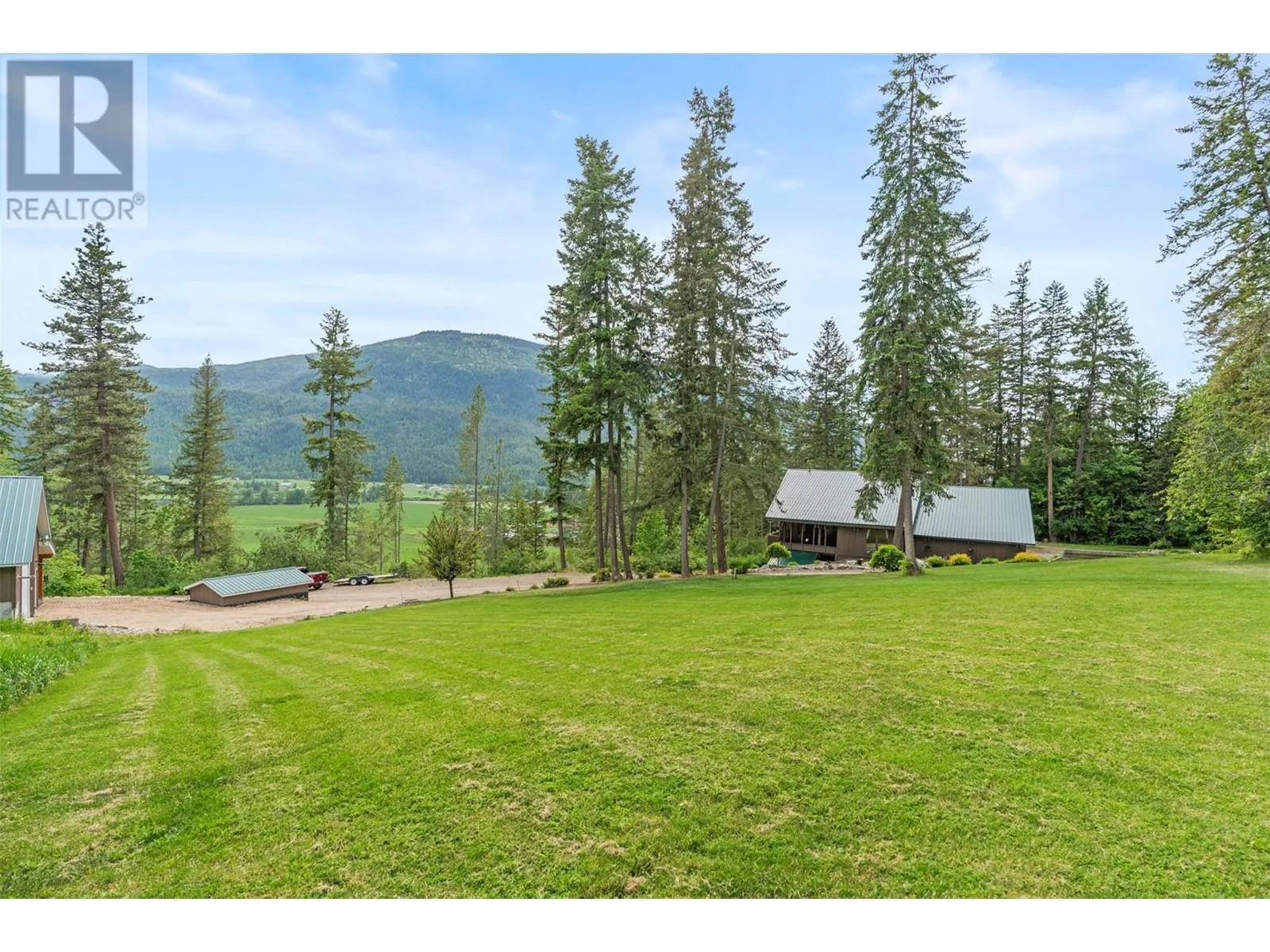 1099 Enderby Mabel Lake Road