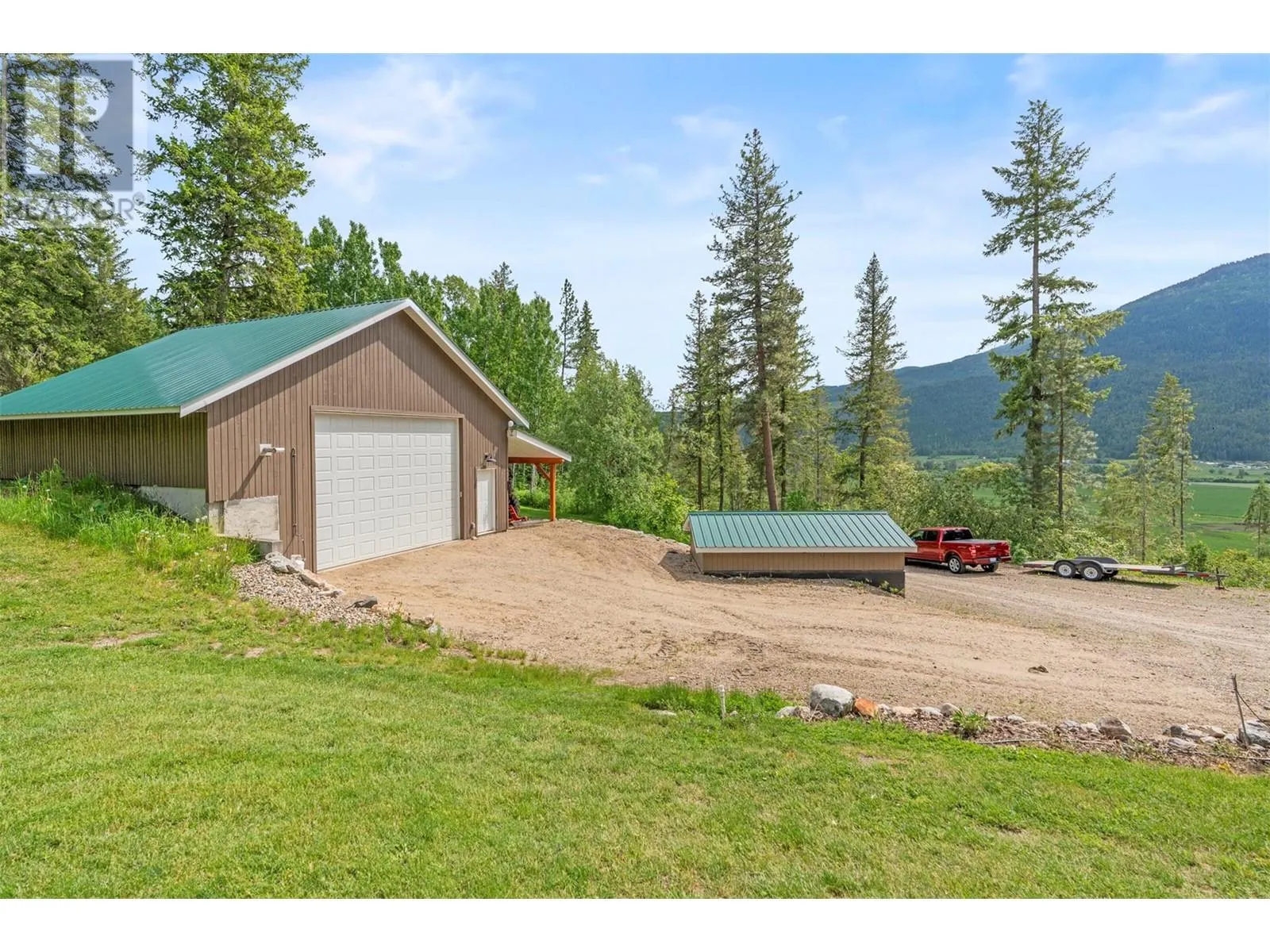 1099 Enderby Mabel Lake Road